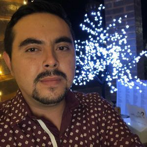 Meet your Posher, Christian eduardo